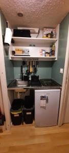 Η κουζίνα ή μικρή κουζίνα στο Ty Cosy