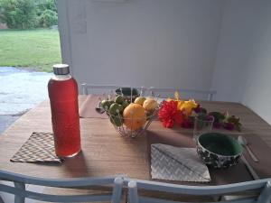 Mâncare la sau în apropiere de acest apartament