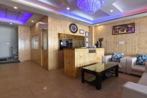 Imagen de la galería de Hotel O Parth Regency, en Katrain