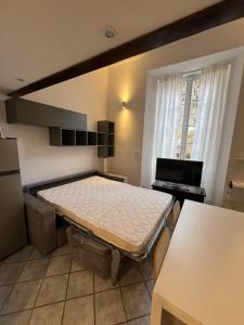 O bucătărie sau chicinetă la Exclusive apartment by sea near Monaco for 3 people W Lan Kitchen Bedroom