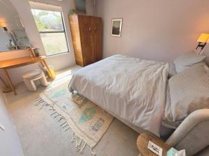 Gallery image of Dreamy, Airy 2bd - Senja Suite in Santa Fe