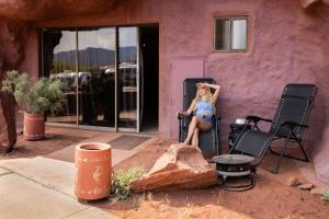 O zonă de relaxare la The Caves at Moab - At Private Riverside Ranch