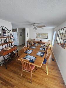 Χώρος καθιστικού στο Bay Front, Brant Beach, Beach Badges, Wifi,