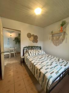 Кровать или кровати в номере Lovely Bamboo Garden