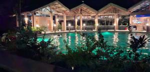 Bazén v ubytování Annabel's Resort nebo v jeho okolí