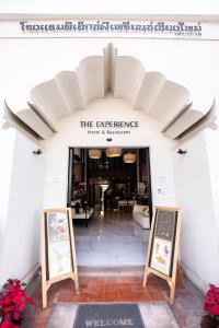 Certifikát, hodnocení, plakát nebo jiný dokument vystavený v ubytování The Experience Walking Street Chiang Mai