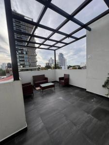 Posezení v ubytování Moderno y hermoso departamento en la mejor zona de Santa Cruz + 1 fotografie