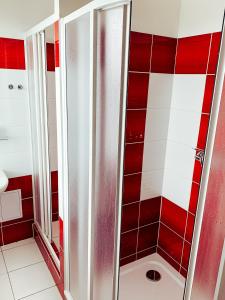 Hotel a ubytovna Zimní stadion Slaný的一间浴室