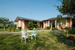 Zahrada ubytování Yesday B&B