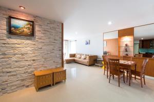 Gallery image of Baan Poolom Beachfront Condominium in Hua Hin