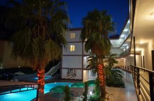 Πισίνα στο ή κοντά στο Aybel İnn Hotel +13 φωτογραφίες