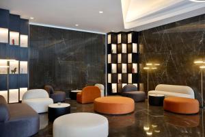 Posezení v ubytování Hotel Local Dubai at Jumeirah Village Triangle