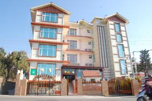 Gallery image of White Ridge Hotel in Dharamshala