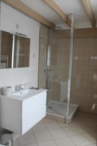 Koupelna v ubytování Hotel Etchoinia