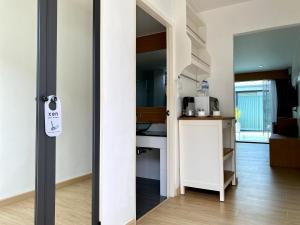 A cozinha ou kitchenette de Xen Pool Access
