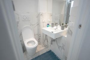 Ένα μπάνιο στο Aurora del Mare