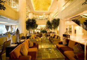 Χώρος καθιστικού στο Jinjiang Fuyuan Hotel