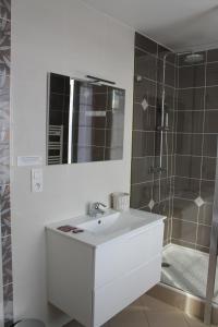 Koupelna v ubytování Hotel Etchoinia