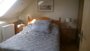 A bed or beds in a room at Old Repeater Station 