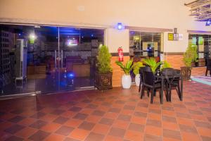 Ristorante o altro punto ristoro di City Base Hotel, Port Harcourt