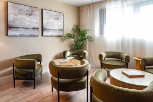 Charles Hope London Brentford的休息区