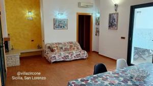 Postel nebo postele na pokoji v ubytování Reitani San Lorenzo Marzamemi Noto VILLA ZIRCONE