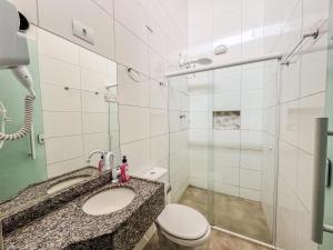 Koupelna v ubytování Encanto, conforto e praticidade em um só lugar