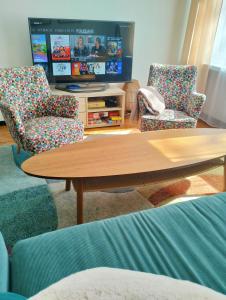 TV/trung tâm giải trí tại Apartament Brzozowa +16 ảnh