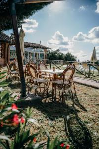 Příroda nedaleko venkovského domu