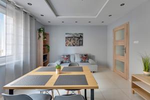 Posedenie v ubytovaní Comfort Apartments Żywiecka