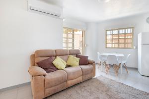 Χώρος καθιστικού στο Encantador apartamento playa arena