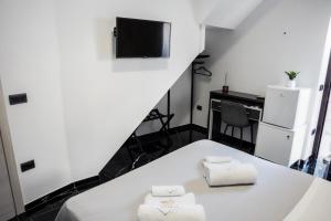 Ένα ή περισσότερα κρεβάτια σε δωμάτιο στο Francy's bed & bliss +7 φωτογραφίες