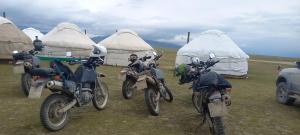 Fotografie z fotogalerie ubytování Altun Fatima yurtcamp v destinaci Song-Kul