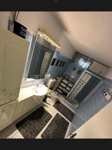Kuchyň nebo kuchyňský kout v ubytování B&B Neuses am Brand