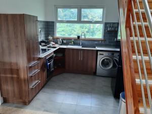 Η κουζίνα ή μικρή κουζίνα στο Maison casuarinahill +16 φωτογραφίες