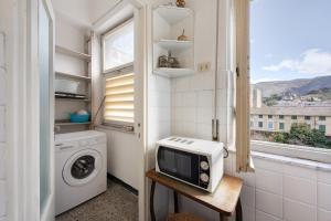 Η κουζίνα ή μικρή κουζίνα στο Casa Nadia