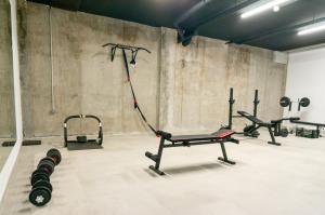 The fitness centre and/or fitness facilities at Valencia Luxury - Sea Port II