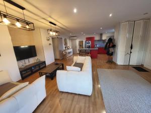 Fotografie z fotogalerie ubytování Villa Claire v destinaci Modène + 9 fotografií