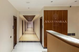 Anantharaa Hotel的证书、奖牌、标识或其他文件
