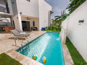 Fotografie z fotogalerie ubytování Stunning Brand New Villa in Downtown Punta Cana v destinaci Punta Cana