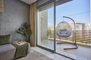 Фотография из галереи Family-Friendly 3BR with Garden and Outdoor Space в городе Bouskoura