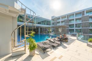 Πισίνα στο ή κοντά στο Стильные апартаменты в The Regent Bangtao Phuket