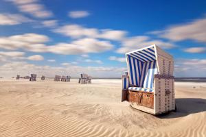Pantai di atau dekat dengan hotel