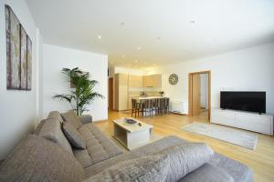 Gallery image of HHY Apartmets-WOW in Budva