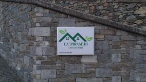 Πιστοποιητικό, βραβείο, πινακίδα ή έγγραφο που προβάλλεται στο Ca' Piramidi Casa Vacanze