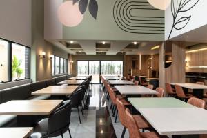 Restaurace v ubytování Slim Curitiba Alto da XV