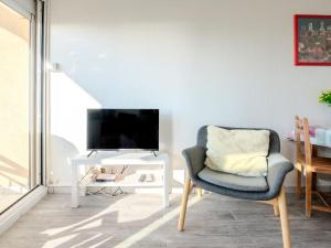 Χώρος καθιστικού στο Apartment les Goelands by Interhome