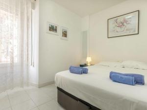 Posteľ alebo postele v izbe v ubytovaní Apartment Cala Montero I by Interhome