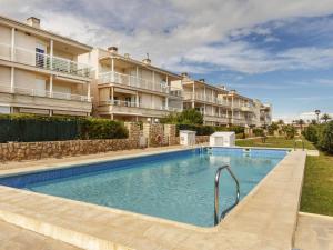 Bazén v ubytovaní Apartment Cala Montero I by Interhome alebo v jeho blízkosti