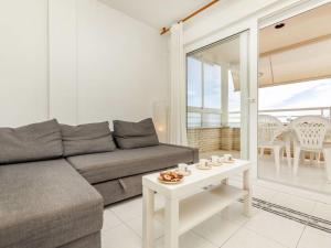 Posedenie v ubytovaní Apartment Cala Montero I by Interhome